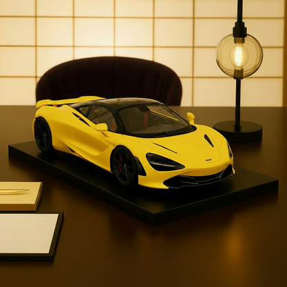 McLaren 720S Model 1:24